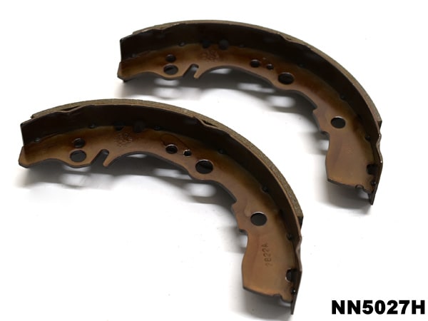ハイゼット S321V ブレーキシュー リア リアシュー 前後 アケボノ 国産