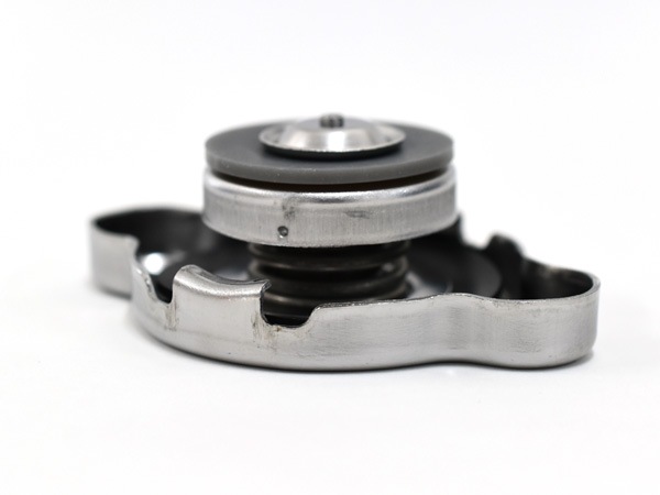 キャベスラー キューブ NZ12 Z12 ラジエターキャップ NTK 日本特殊陶業 日本製