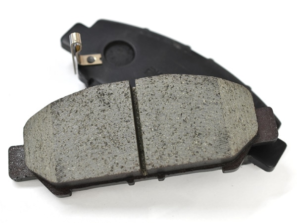 三菱 キャンター アケボノ フロント ブレーキパッド AN-700K FE84D H18.12 - H21.04 3t 総輪ディスク車 AKEBONO スタンダードパッド ブレーキパッド アケボノブレーキ 三菱 キャンター フロントH21年5月