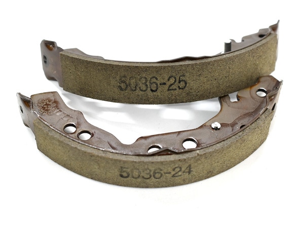 トール M900S ブレーキシュー リア リアシュー 前後 アケボノ 国産 1台