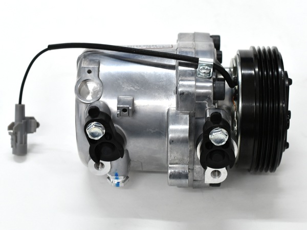 エブリィ ABA-DA64W エアコンコンプレッサー ZDC カルソニック SS06LT15A.95201-58J10 95200-58J11 エブリイ DA64V DA64W エアコンコンプレッサー 社外新品 コア返却不要 信林オートモーティブ MJD0050A  H22.2～-プロツールショップヤブモト