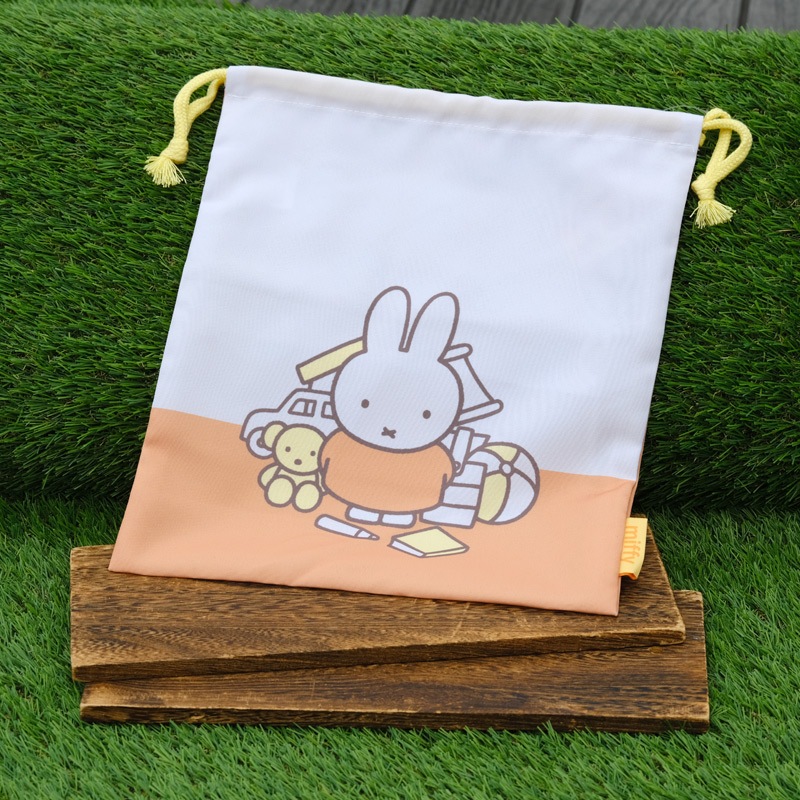 ゆらぽんまん様 Dick Bruna ペットハウス 多色とミニーちゃんセット ゆらぽんまん様 Dick Bruna ペットハウス 多色とミニーちゃんセット