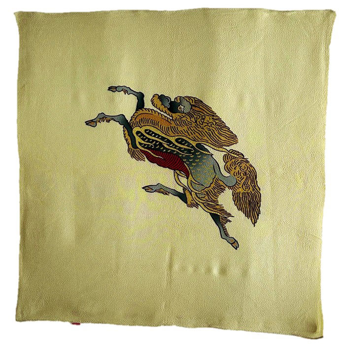 平井友禅工場 正絹ちりめん風呂敷 二巾 №36 「聖獣麒麟」