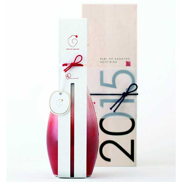 ≪サカイダフルーツ≫ルビーロマンワイン「ルビーの輝き」（720ml）【ルビーロマン ルビーロマンワイン 九谷焼ボトル 石川県 奇跡のぶどう 希少ワイン 通販 お取寄せ】