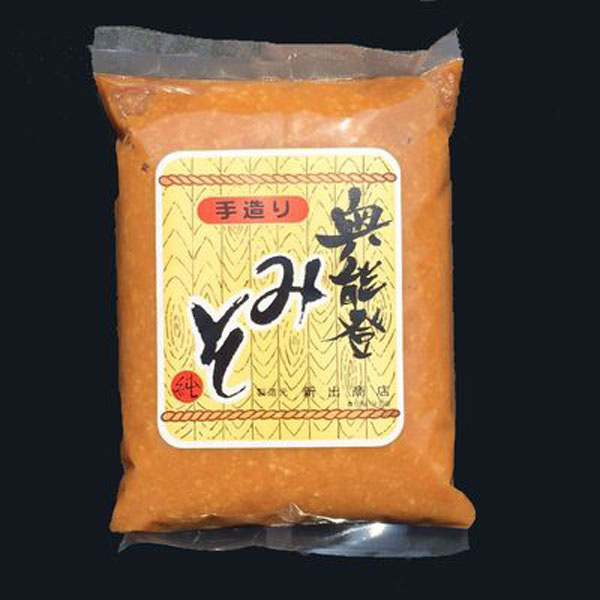 ≪新出商店≫天然醸造で自家製米麹使用 国産だから安心安全 奥能登味噌 1kg袋入り
