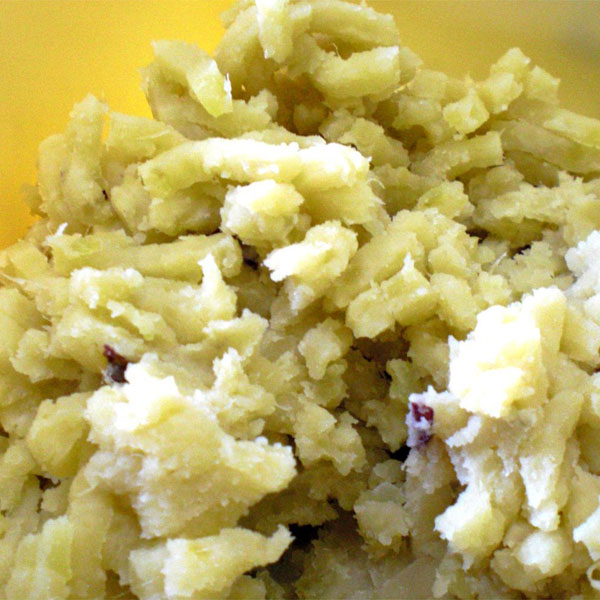 ≪よもぎ万頭 のと屋≫石川県産 五郎島金時使用 浮月（うきづき） 【期間限定 さつまいも いもあん ココナッツパウダー お取寄せ 通販】