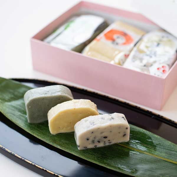 ≪麸中≫加賀金沢伝統の味と優雅な形を味わう 生麩加賀生麩3本入り