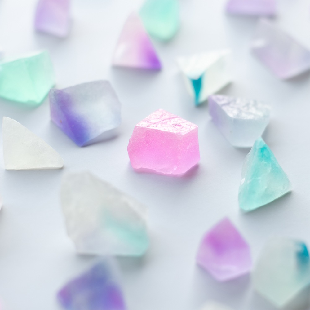 ≪彩霞堂≫食べる宝石 琥珀糖 のと塩レモン 【期間限定 金沢 お土産 ゼリー 能登塩 レモン 塩分補給 和菓子 干菓子 お菓子 通販 お取り寄せ カラフル スイーツ かわいい 干菓子 和菓子 ギフト プレゼント 贈り物咀嚼音 くせになる インスタ映え】