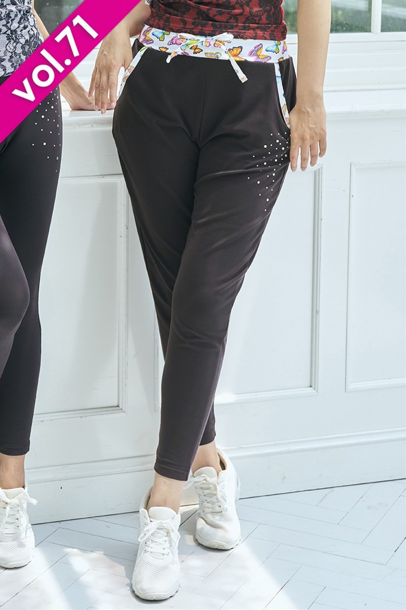 テーパードパンツ(クリスタルラインストーン付)＊ブラック 【フリー】 [Vol.71 71148-237-8103] 定価\11,880（税込）