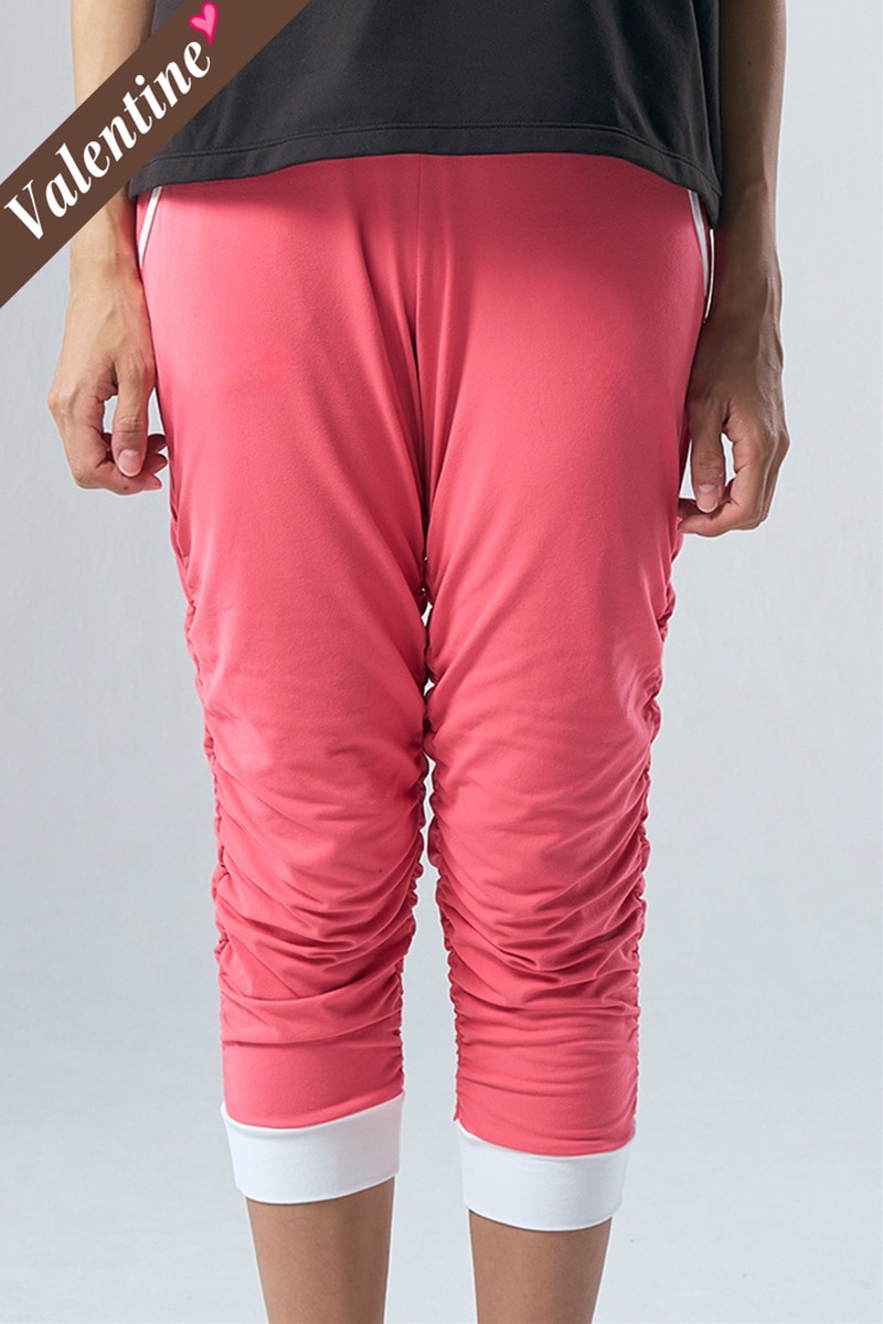 サイドギャザーコンパクトギャングスターパンツ＊コーラル 【フリー】 [EXCLUSIVE 71191-237-8554] 定価\11,000（税込）