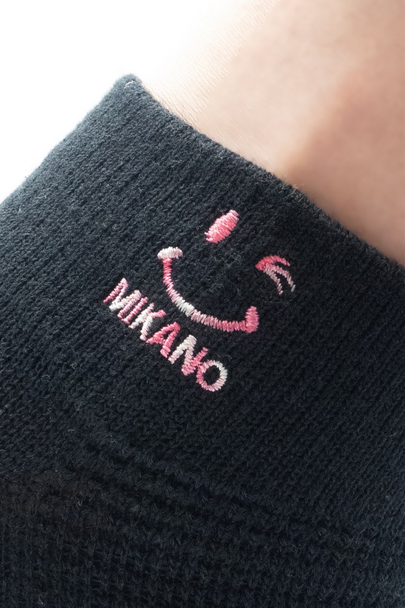 滑り止め付5本指ショートソックス＊ブラック/ピンクマルチ 【23-25】 [Vol.71 00636-232-2786] 定価\2,145（税込）継続商品