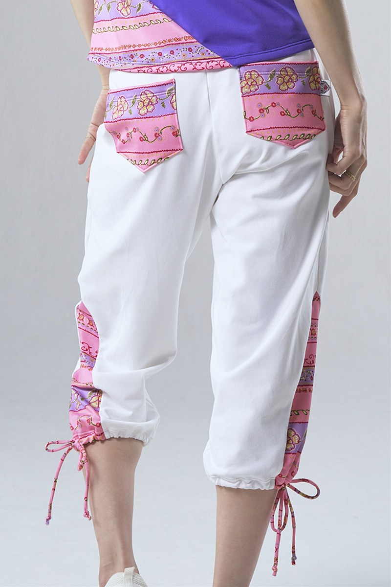 裾切替カーゴカプリパンツ＊ホワイト 【フリー】 [Vol.71 71166-237-8240] 定価\10,780（税込）