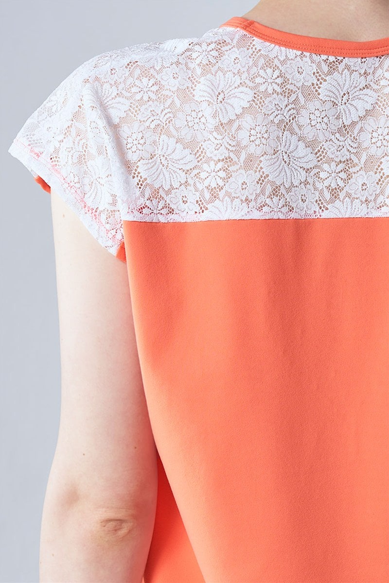 肩レース切替エアリーTシャツ(クリスタルラインストーン付)＊オレンジ 【フリー】 [Vol.71 71715-237-9544] 定価\9,680（税込）