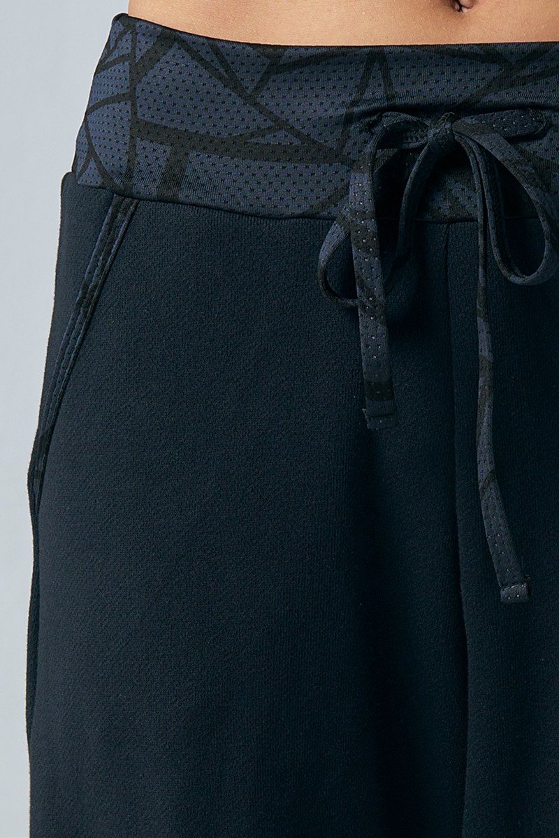 【新品未使用】ミカコナカムラ シルク混 カジュアル パンツ 38 Gramicci japan Online 限定商品「NYLON CARGO PANT