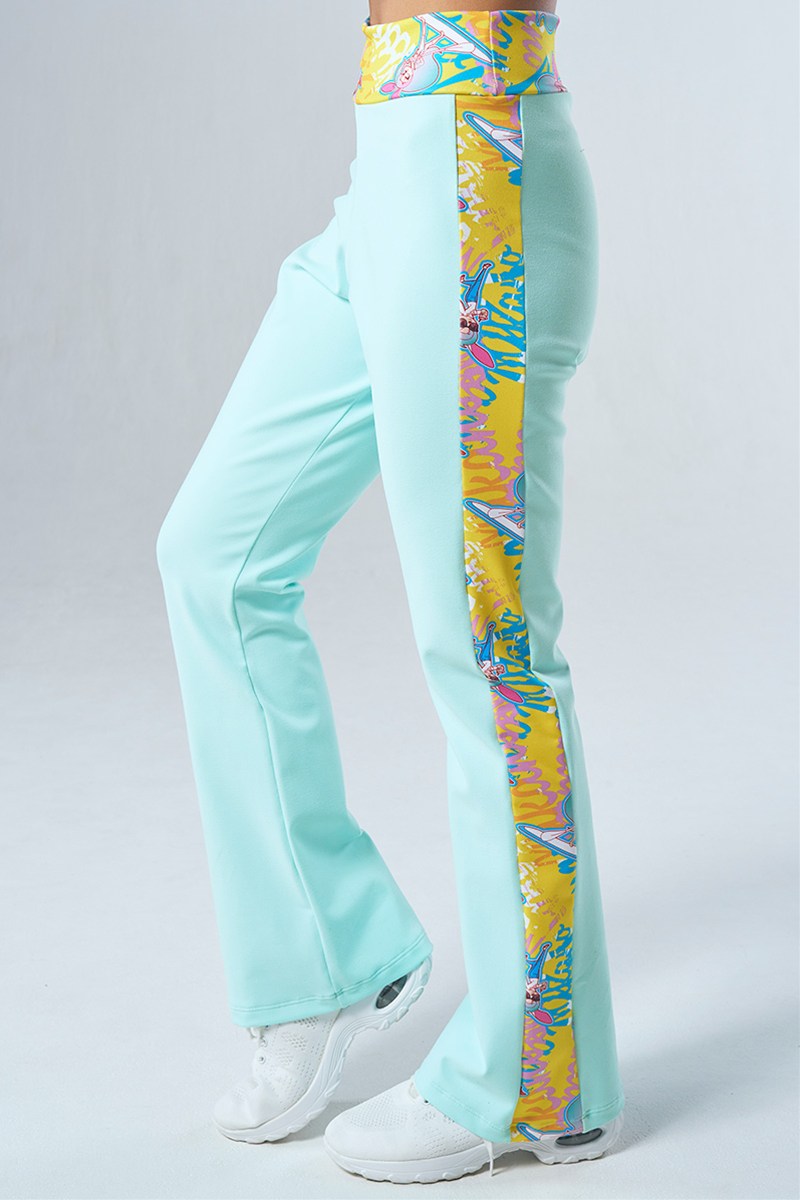 サイド切替ブーツカットパンツ＊ライトグリーン 【フリー】 [Vol.71 71205-237-8660] 定価\12,650（税込）