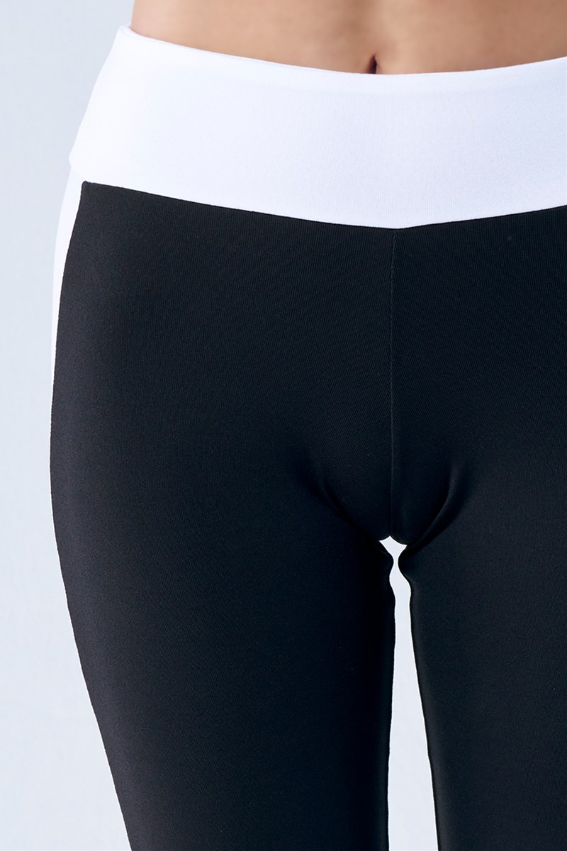 フィットネスウェア | サイド切替ブーツカットパンツ＊ブラック