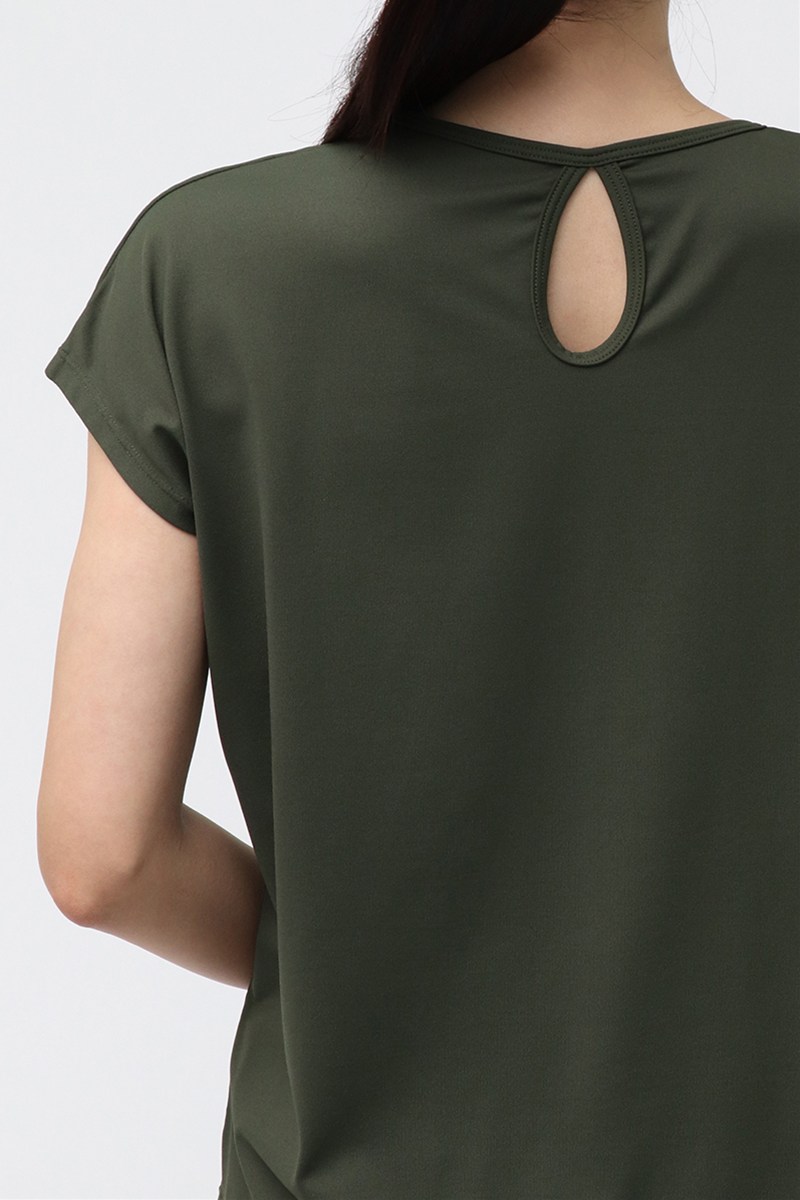 バックデザインエアリーTシャツ＊アーミーグリーン 【フリー】 [Vol.72 72718-611-1083] 定価￥9,680（税込）