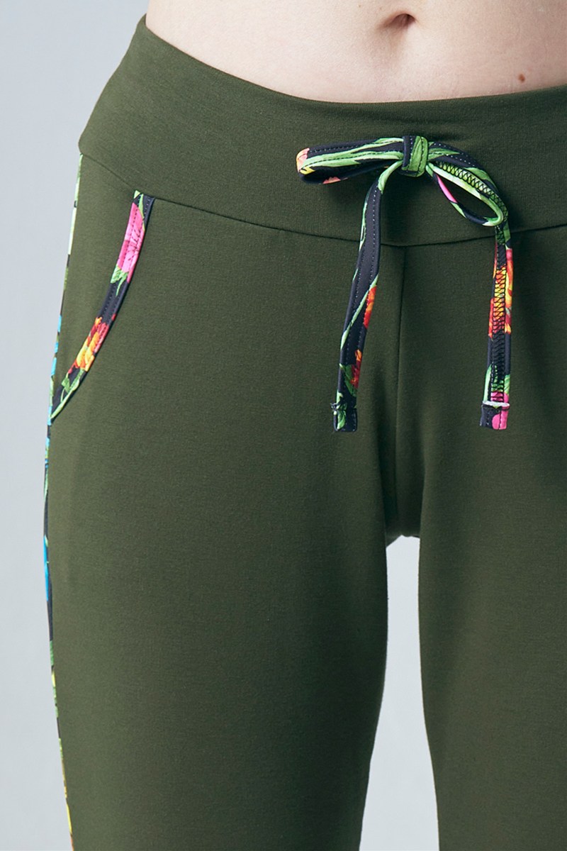 サイド切替ロングギャングスターパンツ＊アーミーグリーン 【フリー】 [Vol.71 71181-237-8455] 定価\12,100（税込）