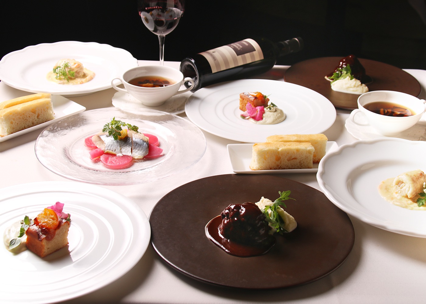 残りわずか【11/6～送料1200円】ビステッケリア イントルノ 冨士大シェフのクリスマスコース