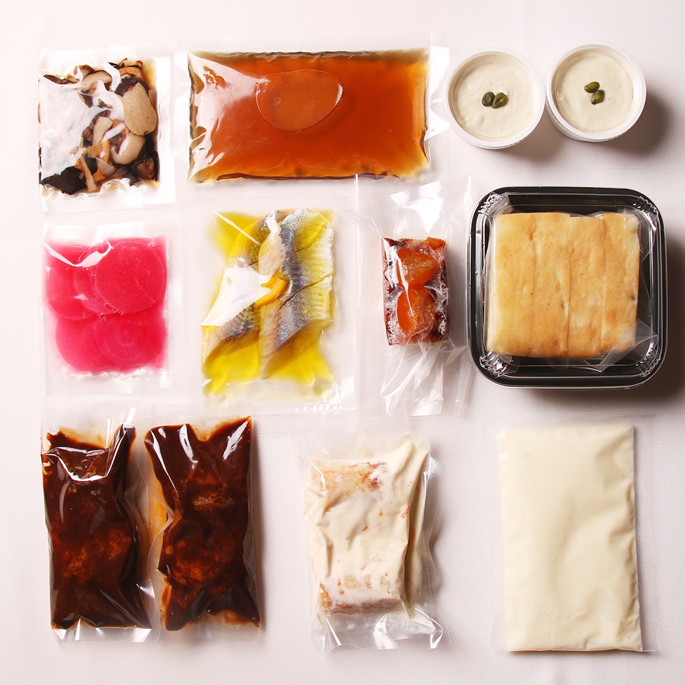 残りわずか【11/6～送料1200円】ビステッケリア イントルノ 冨士大シェフのクリスマスコース