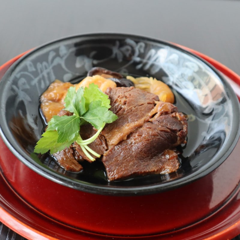 レトルト　国産黒毛和牛のすき焼き（箱入り）