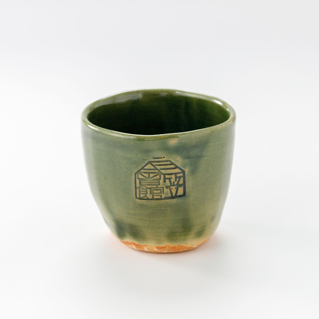 【グッズ】≪寄付つき≫陶器フリーカップ 三笠会館オリジナルロゴ付き『緑』