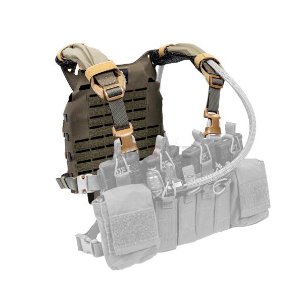 Qore Performance MILITIVE IcePlate EXO-CRH チェストリグ