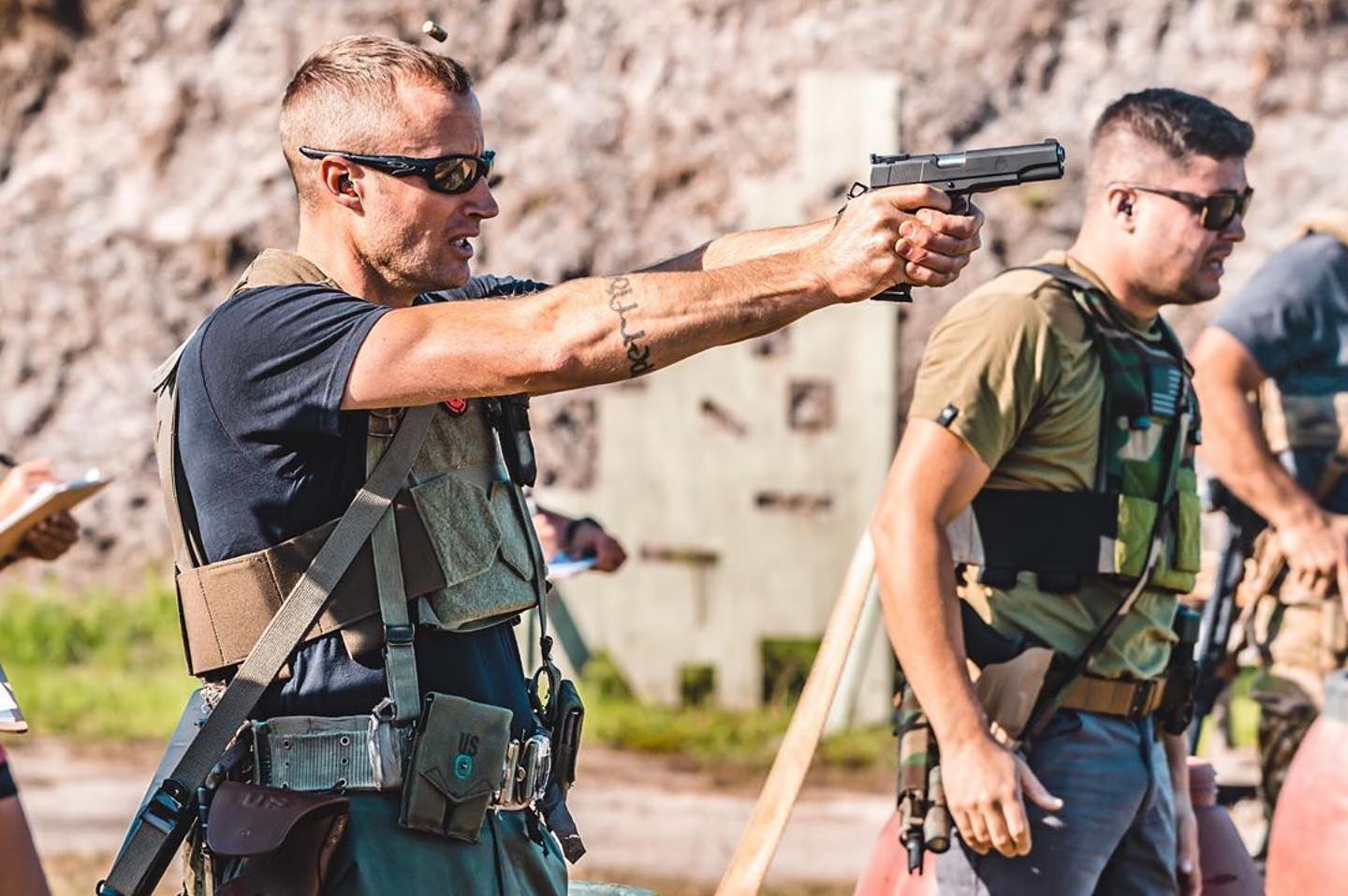 Chase Tactical Low Vis Plate Carrier M1 / LVPC-M1 ץ졼ȥꥢ ʪUS Mil-Spec IR ƹǼ