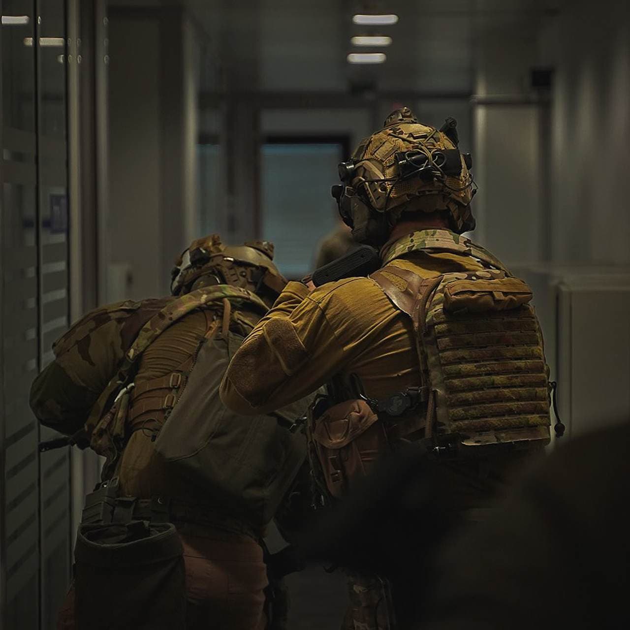 ICEPLATE Gen 3 Plate Carrier Water Bladder �ϥ��ɥ졼����� �ƹ�Qore Performance �ƹ��ü�����Ǽ��