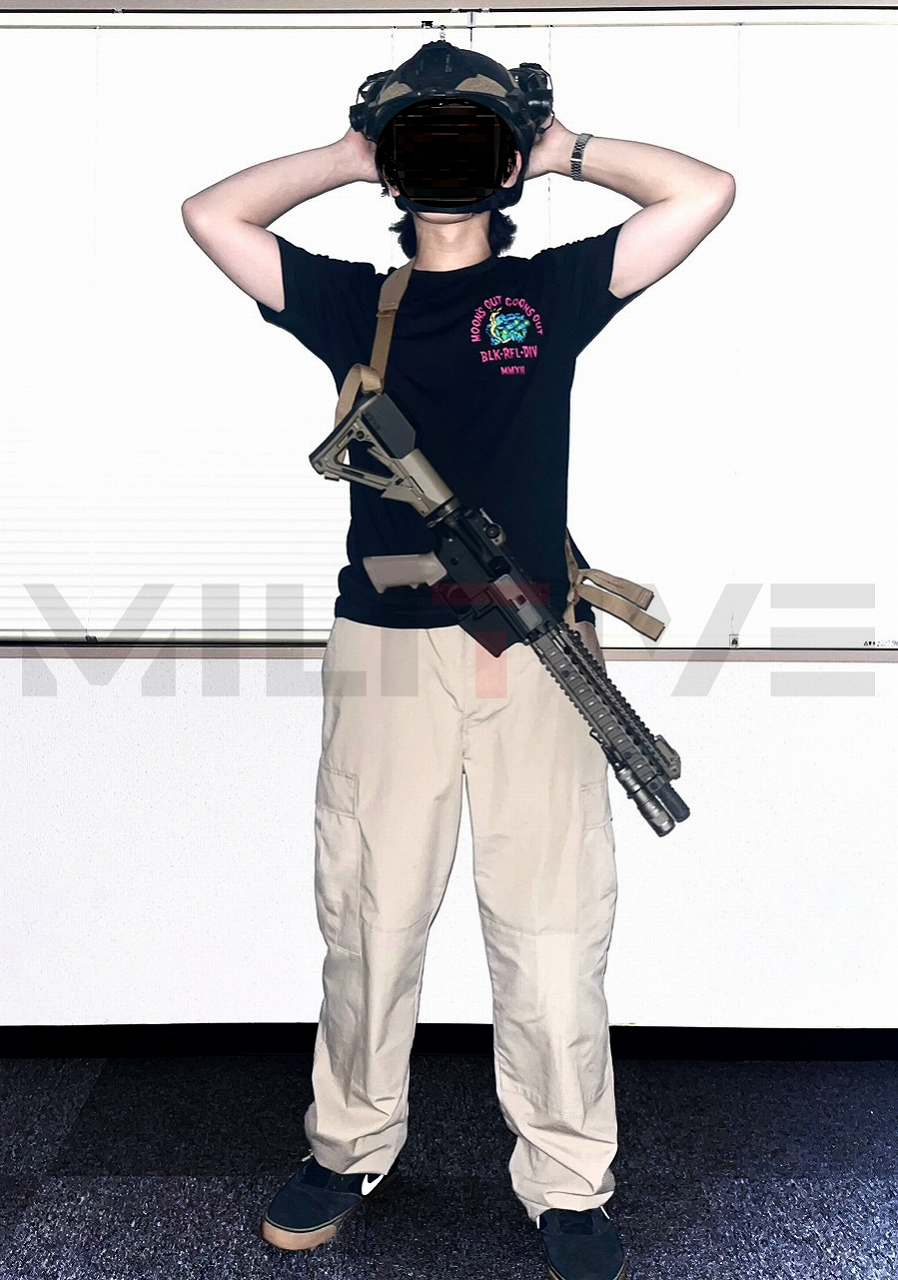 MOONS OUT BLK/NEO T����� �ƹ� Black Rifle Division ����������Ź