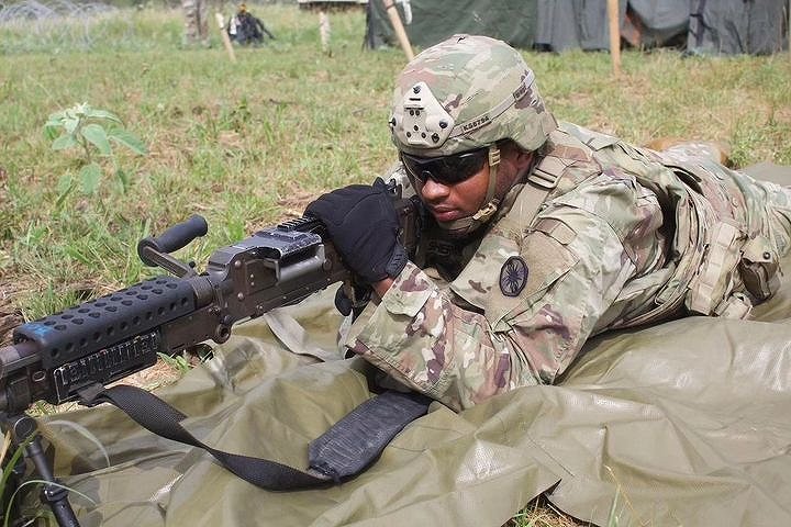 COMMAND TACTICAL GRIP / OD GREEN�����������ǥ����顼��