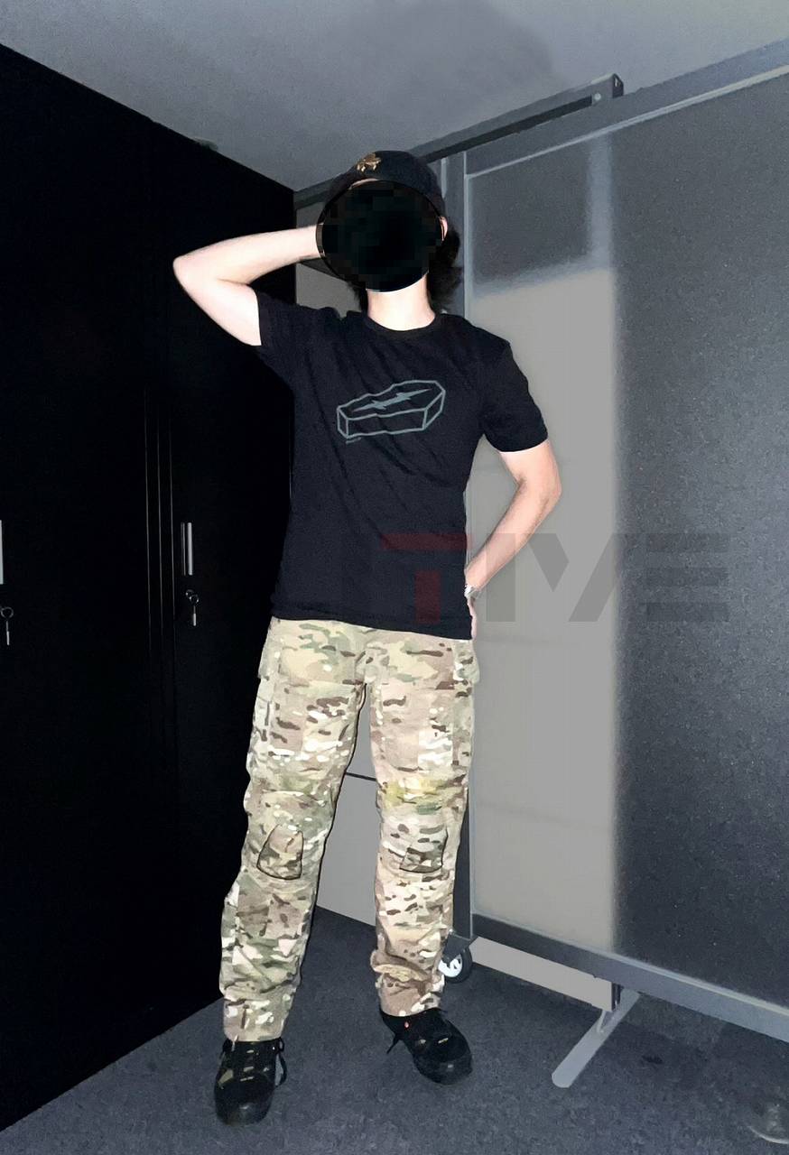 ADIOS BLK/BLK T����� �ƹ� Black Rifle Division ����������Ź