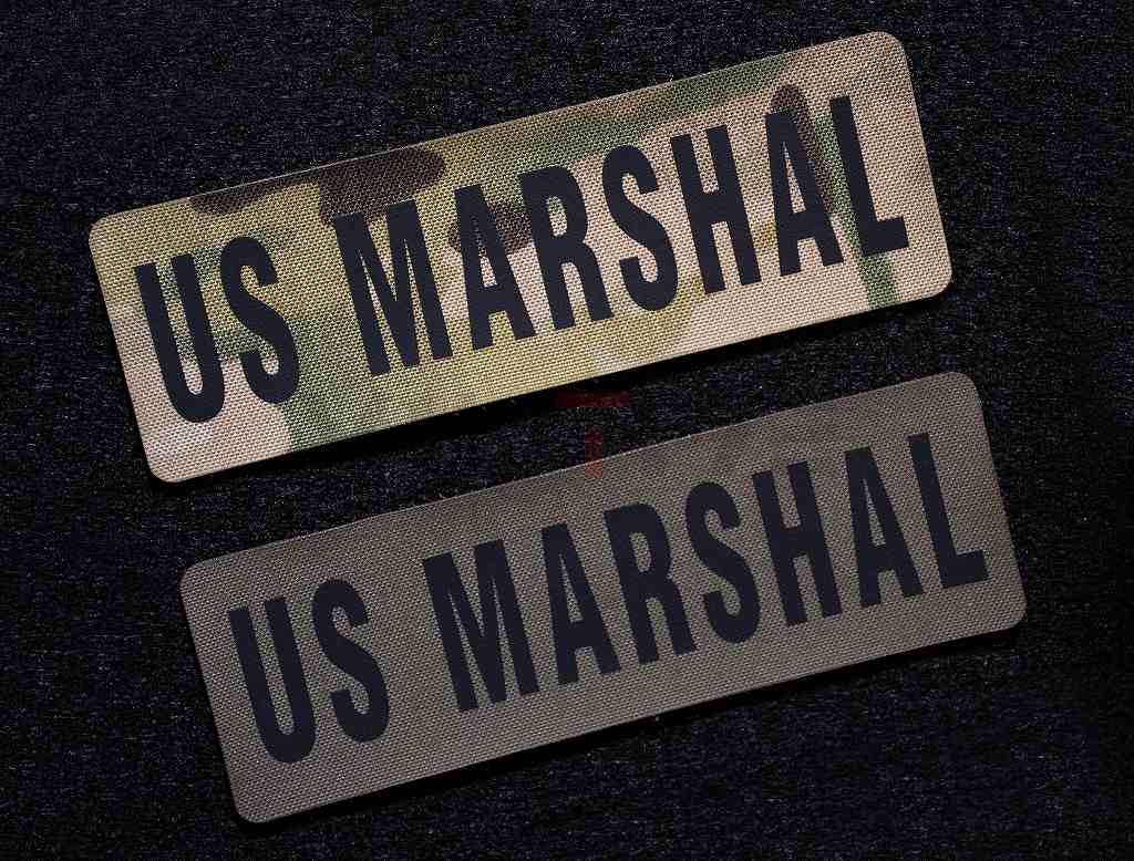 �ƹ��ʪ US MARSHAL ID Placard ��åڥ� �ƹ��������Ǽ�ʥ֥���