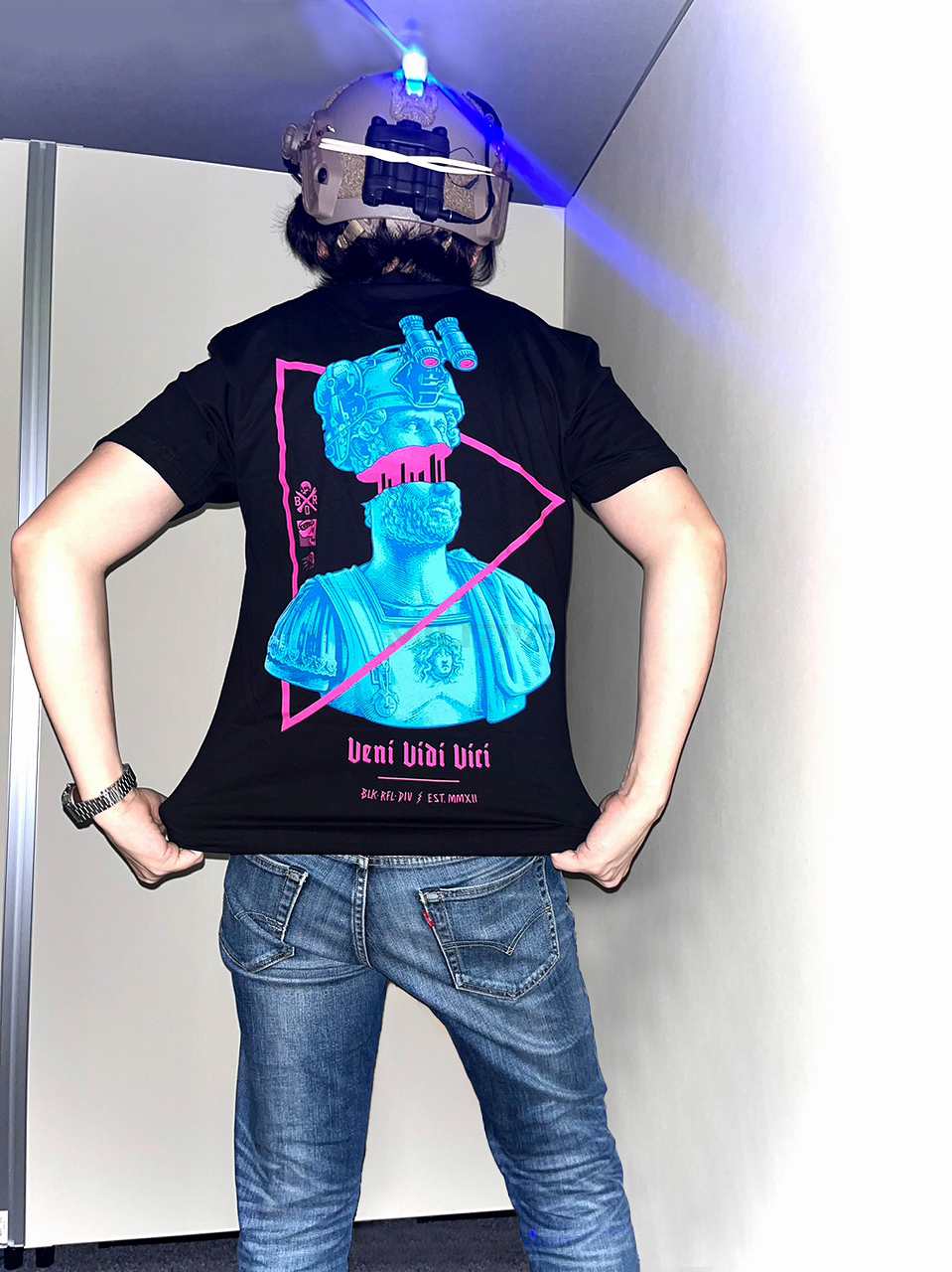 VENI VIDI VICI T����� �ƹ� Black Rifle Division ����������Ź