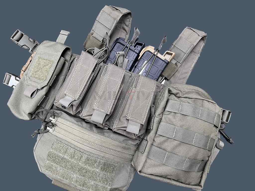 Laser Cut MOLLE Modular Chest Rig (MCR1) Chase Tactical  / 500D �����ǥ�� ��ߥ͡������Υ졼�������å� MCR1 �������ȥꥰ ��ʪUS Mil-Spec IR���� �ƹ��������Ǽ��