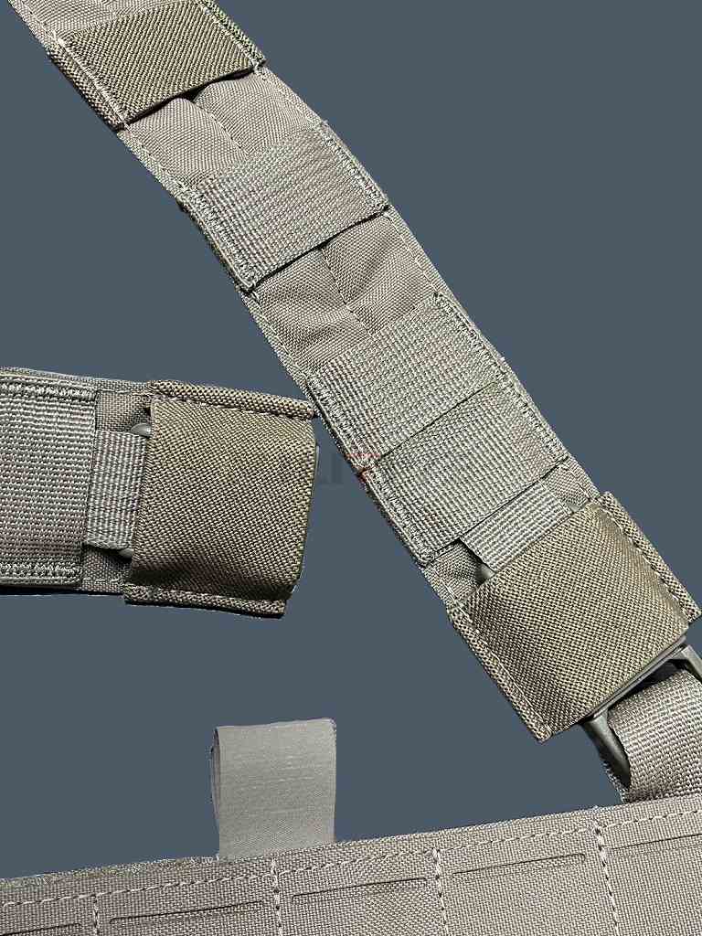 Laser Cut MOLLE Modular Chest Rig (MCR1) Chase Tactical  / 500D �����ǥ�� ��ߥ͡������Υ졼�������å� MCR1 �������ȥꥰ ��ʪUS Mil-Spec IR���� �ƹ��������Ǽ��