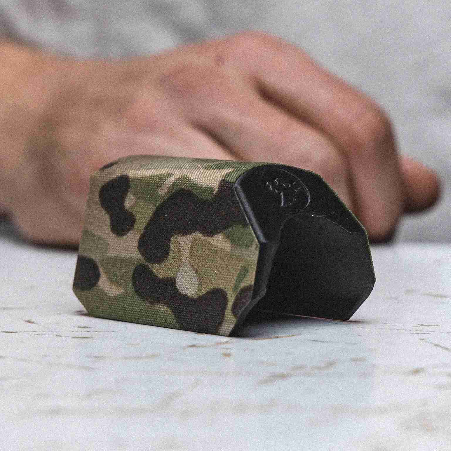 Cordura Cheek Riser Wrap �������饤������å� ��GBRS GROUP����������������Ź��