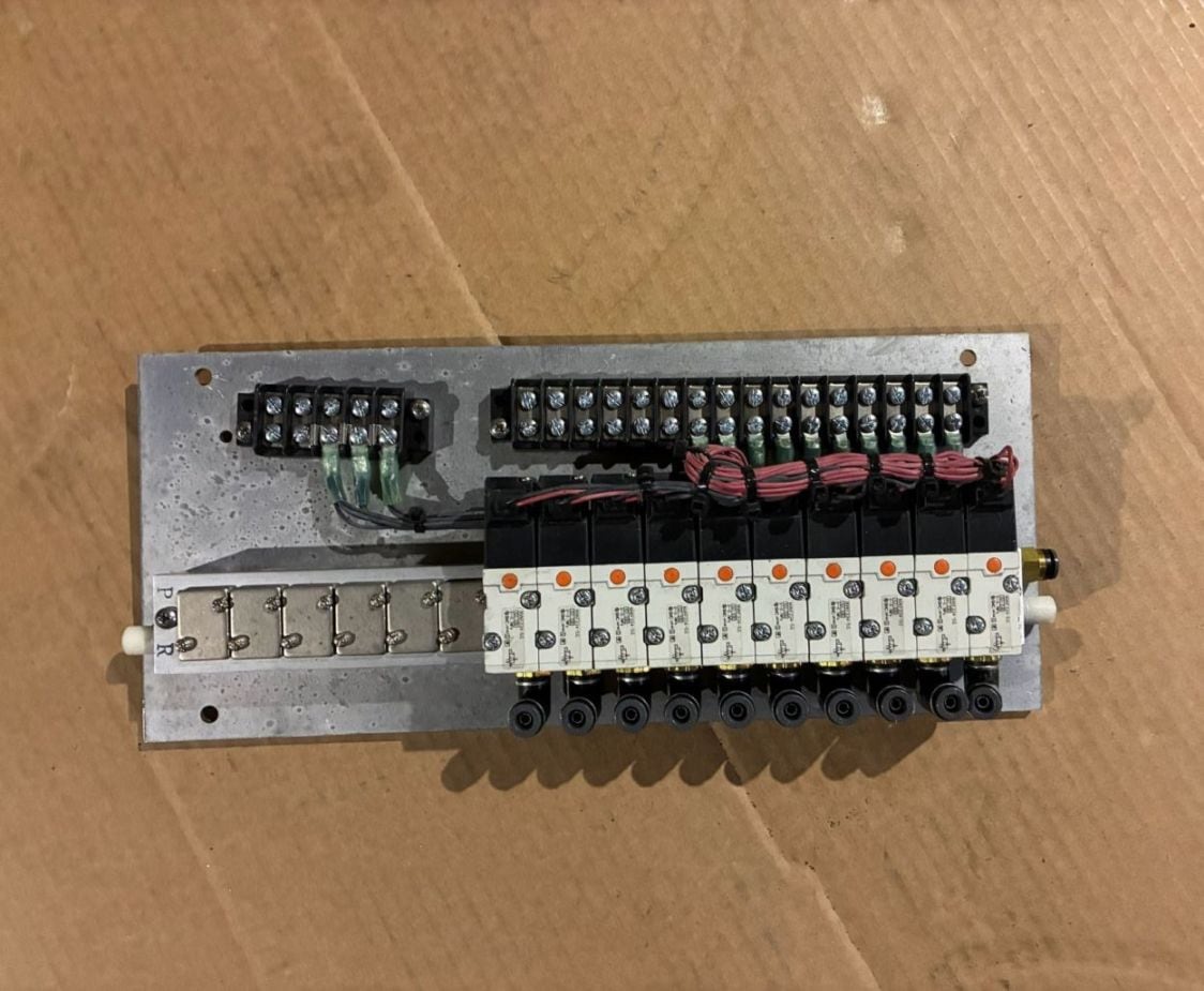 10連エアソレノイドバルブ