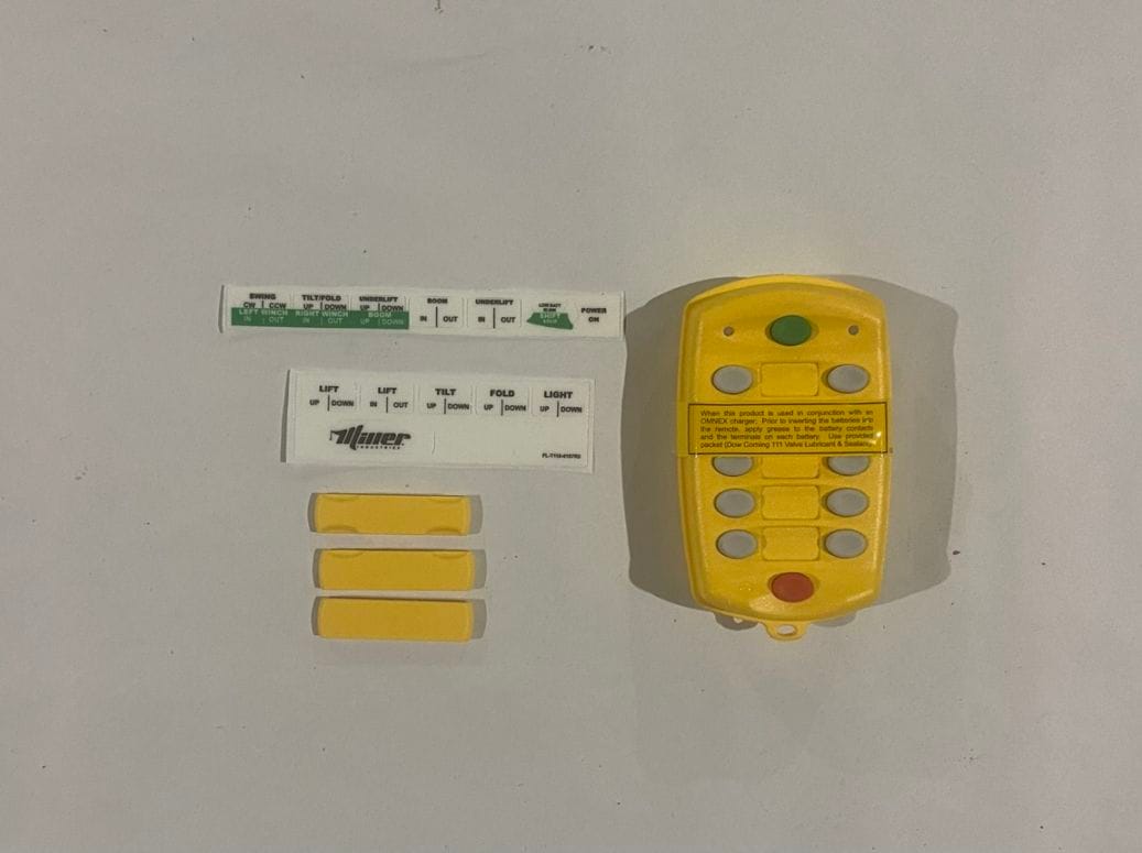 OMNEX ラジコン送信機(T110 24ビット)
