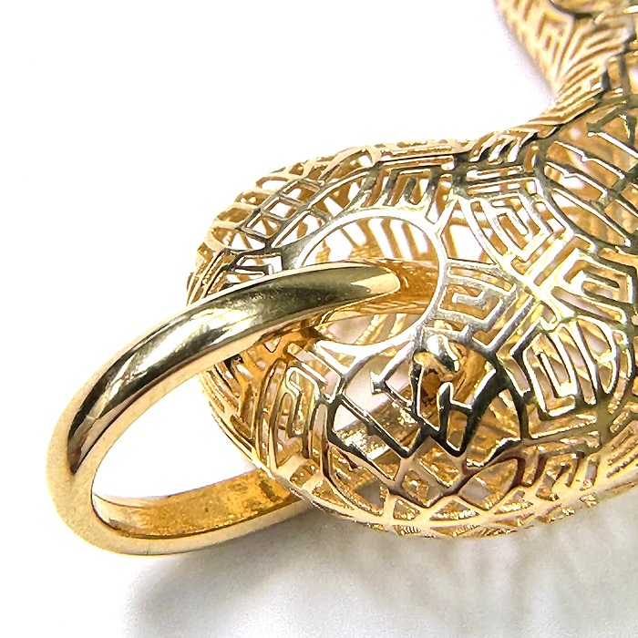 勾玉 まがたま 18金 k18 2g ペンダントトップ 馬 イエローゴールド