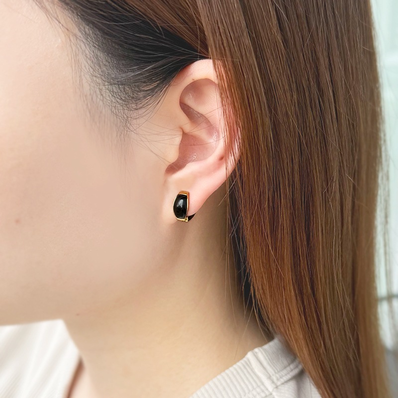 K18YG ブラウンダイヤモンド オニキス ピアリング BRD 約0.34ct