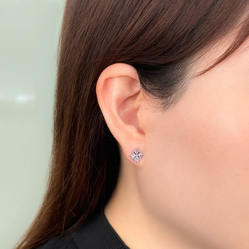 PT950 タンザナイト ピアス TA 約0.50ct