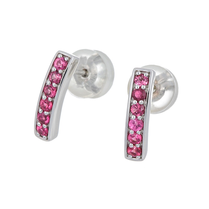 K18WG アヤナスピネル ピアス SP 約0.30ct