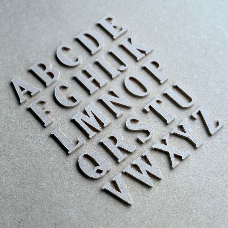 MDF アルファベット mini ( 大文字 ) 2.5mm厚 木製 小さな 木材 文字 チップ イニシャル アルファベットレター 英語 数字 記号 & # 切り抜き DIY 工芸用素材