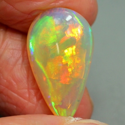 10.87ct天然エチオピアオパール【オーロラ強遊色】美品◇CM