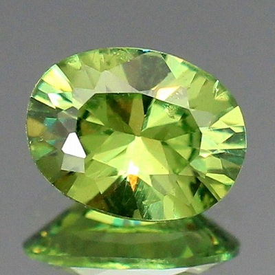 0.62ct天然デマントイドガーネット【ナミビア】