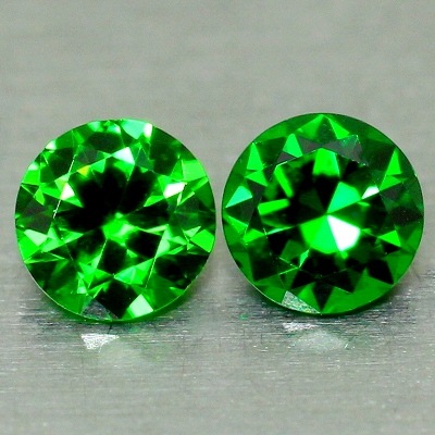 0.34ct天然デマントイドガーネット【IFクラス・ペア】ロシア