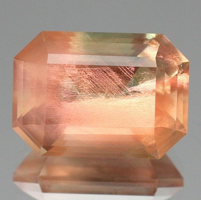 5.41ct天然オレゴンサンストーン【オレンジとグリーンの個性】