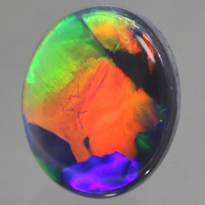 2.85ct天然ブラックオパール【衝撃的なネオン遊色】　激動