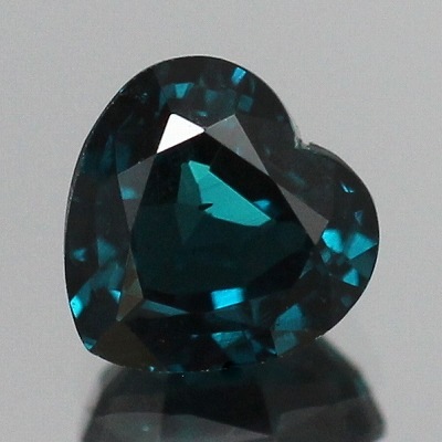 0.94ct天然カラーチェンジガーネット【アレキタイプ】ハート